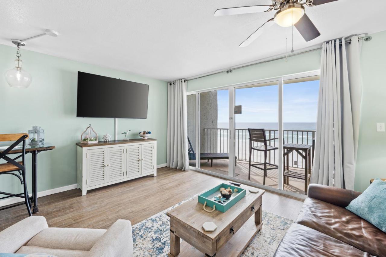 Holiday home Long 302 Tower 2 By Book That *