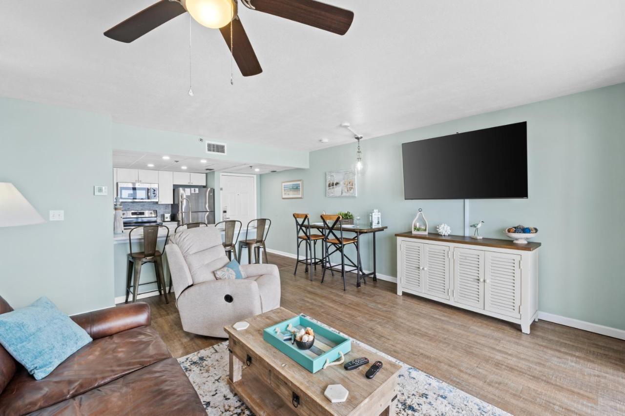Long 302 Tower 2 By Book That Holiday home