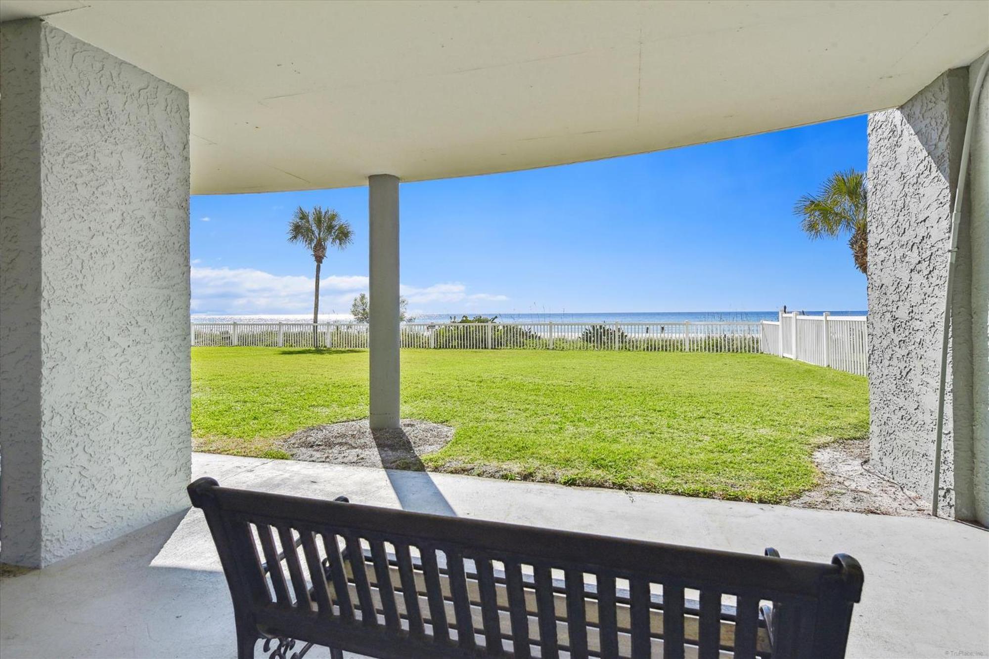Long 302 Tower 2 By Book That Holiday home