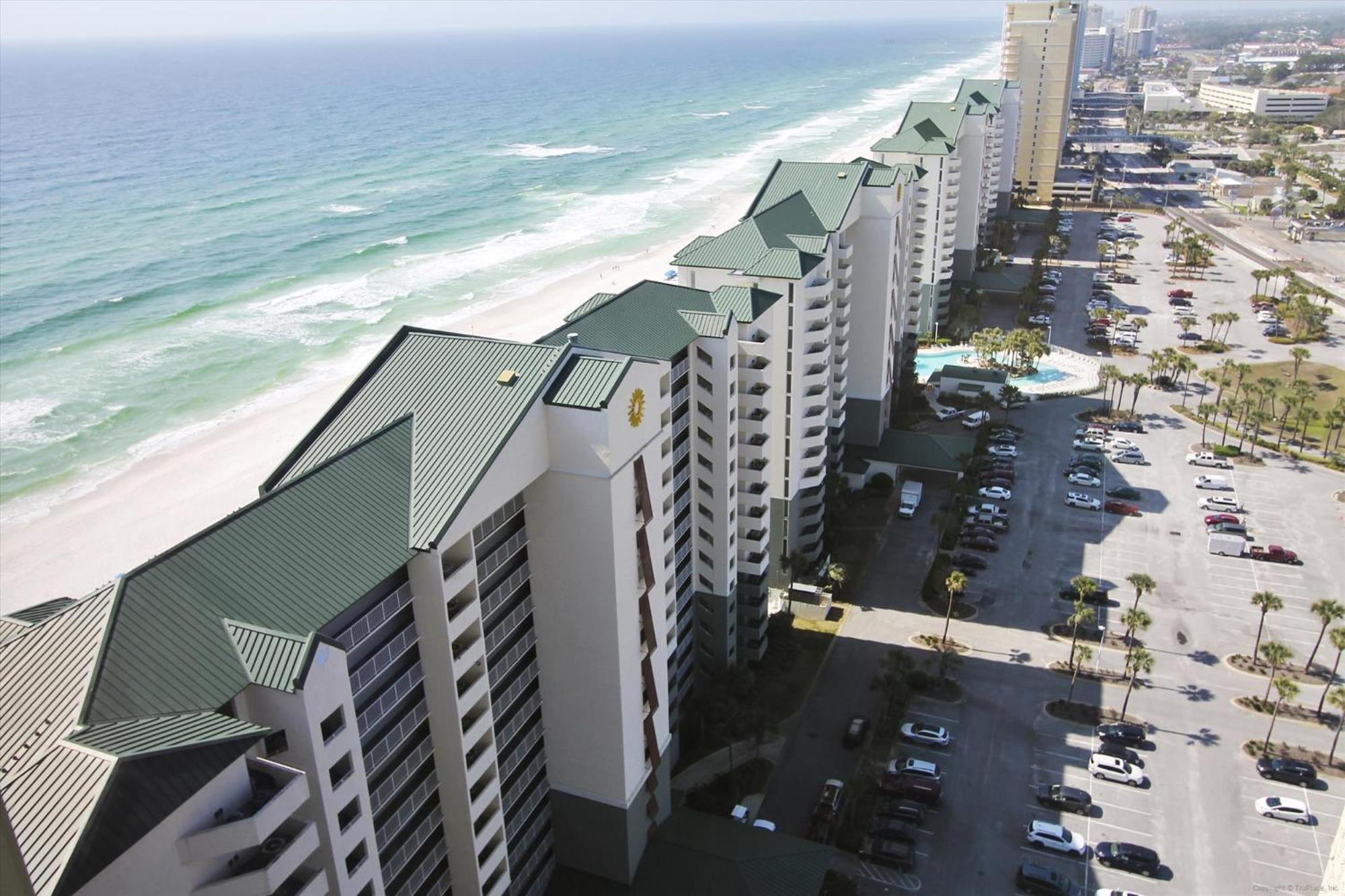 Long 302 Tower 2 By Book That Holiday home